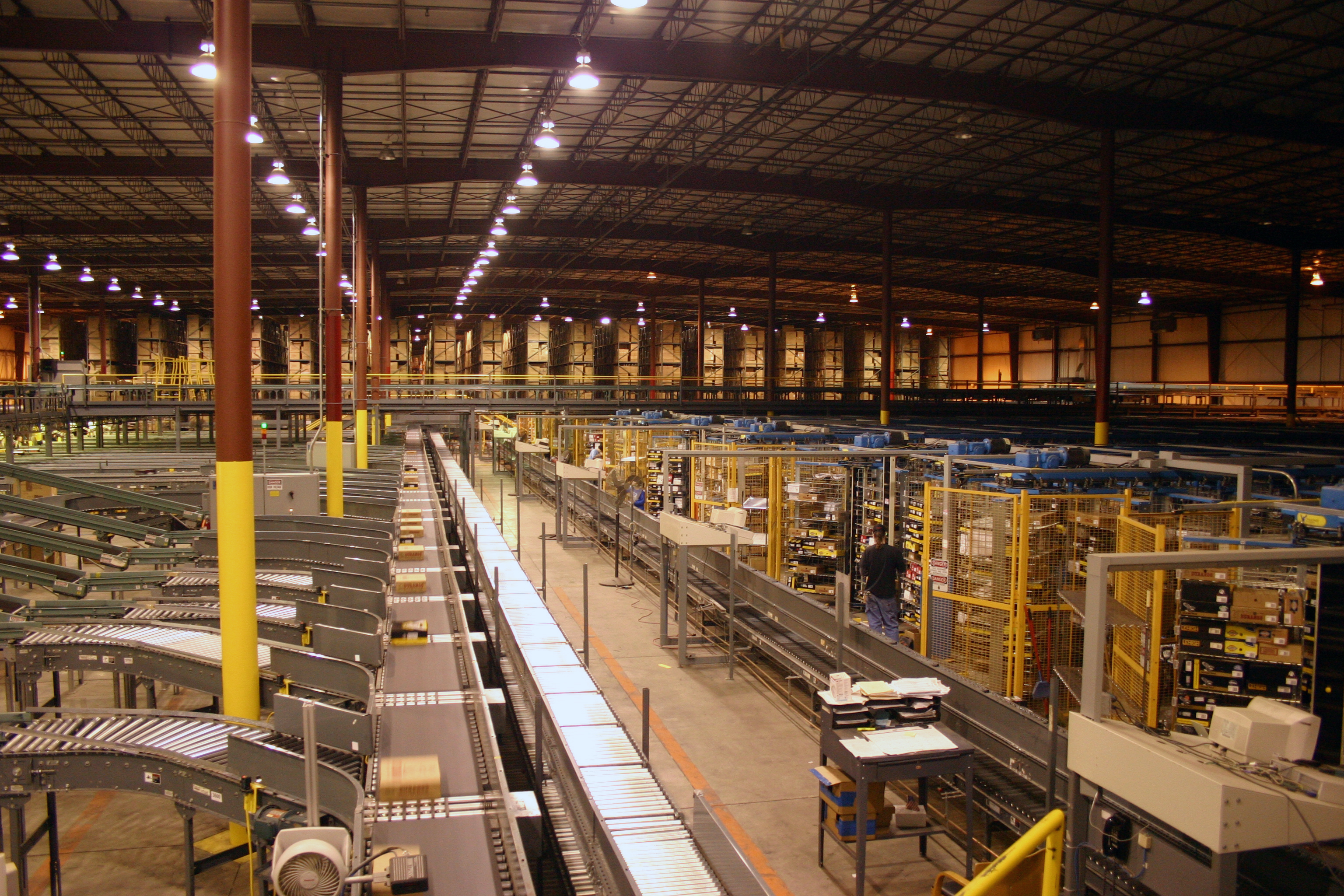 warehouse-automation-wikipedia.jpg